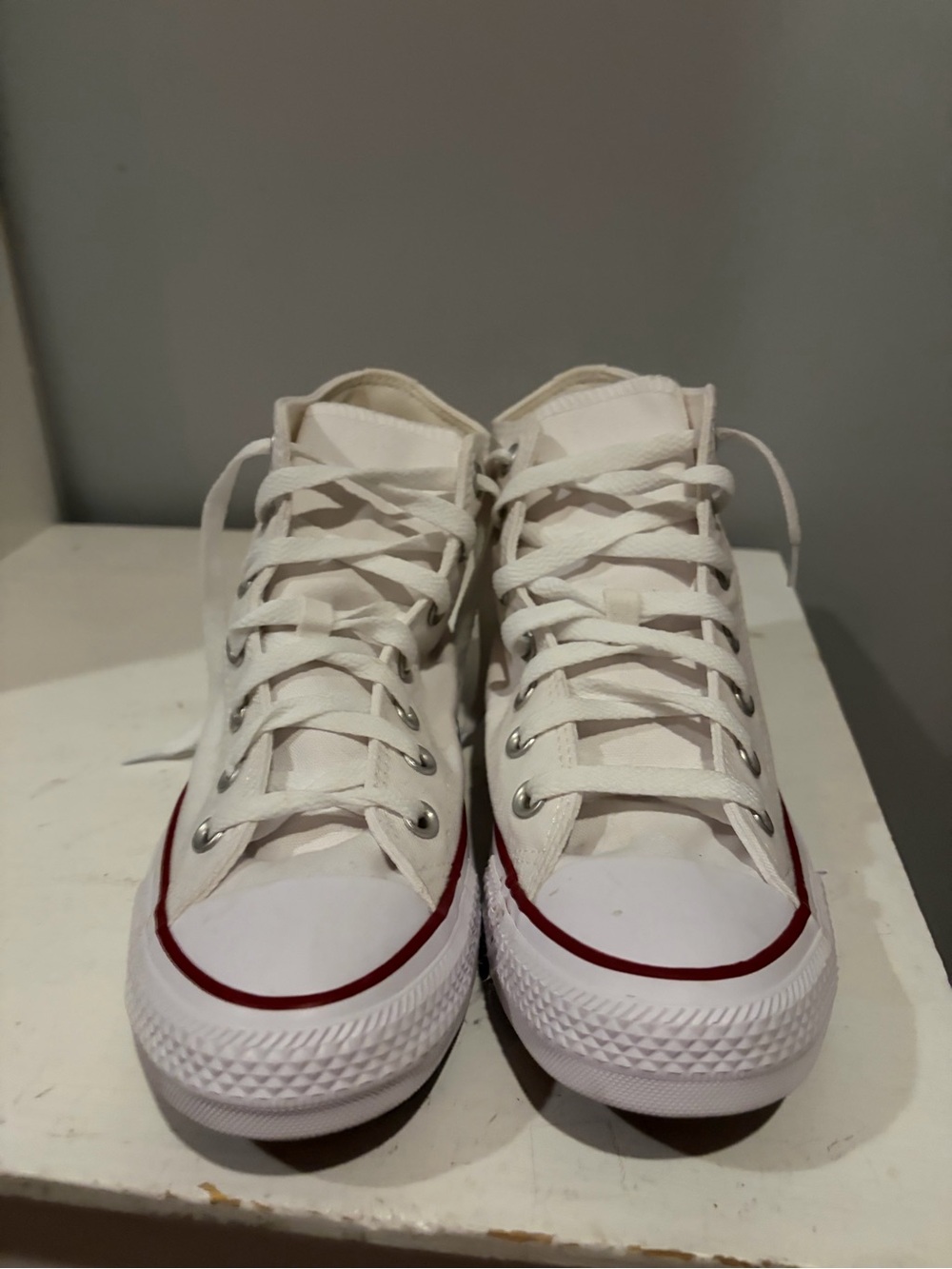 Converse in White